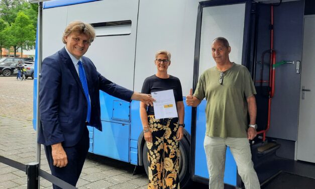 Prikbus in Zaandam gestart